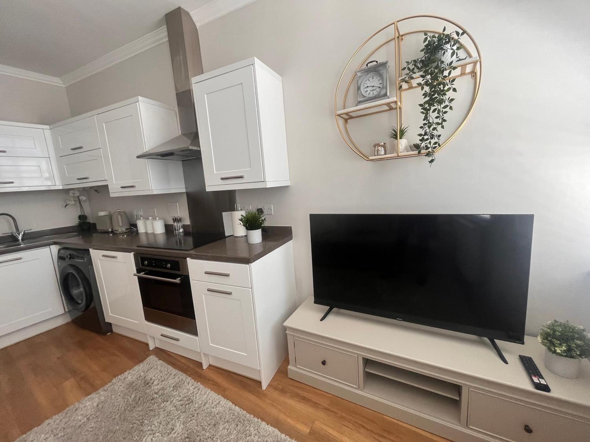 Private 1 Bed Flat